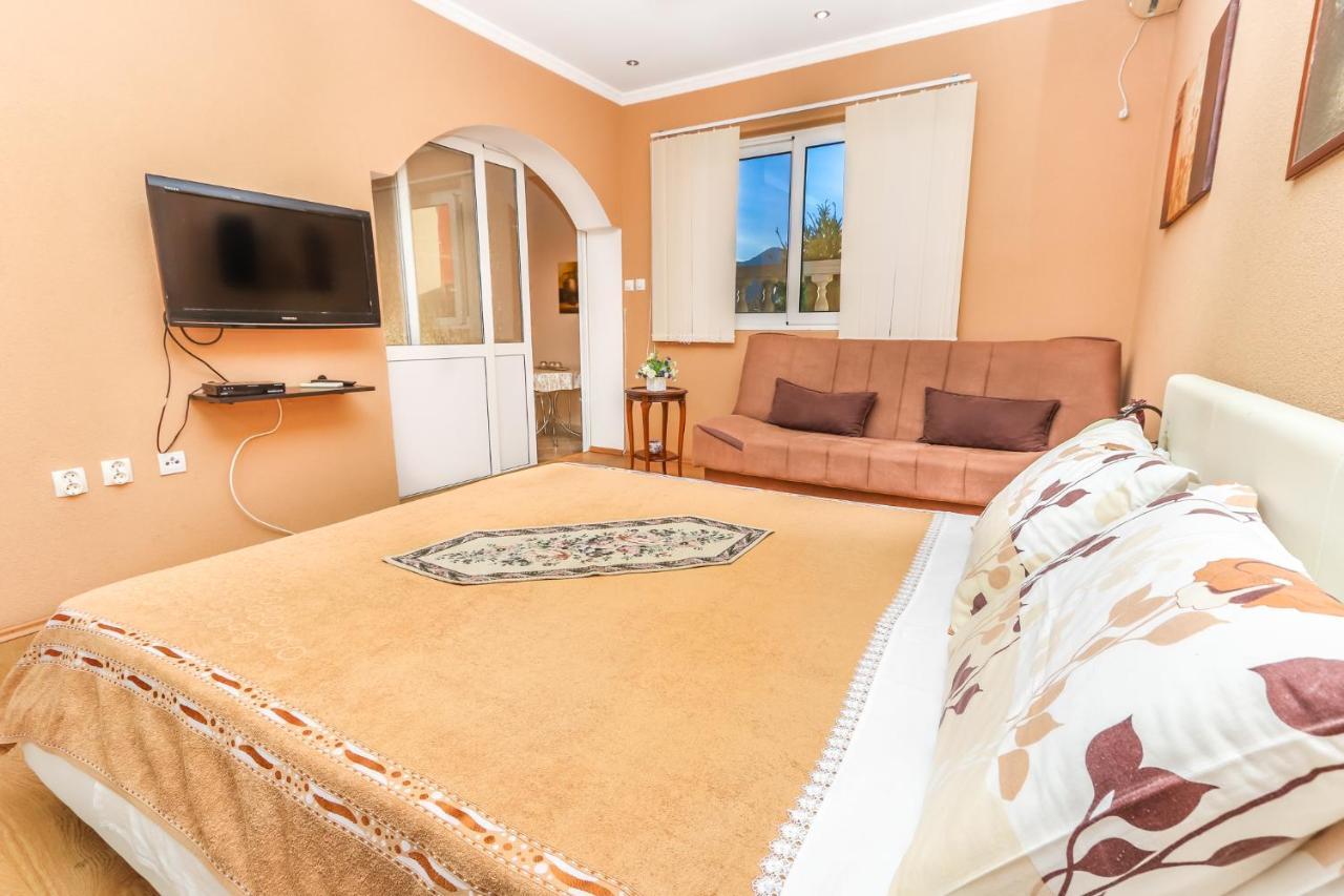 Villa Lastva Apartments تيفات المظهر الخارجي الصورة