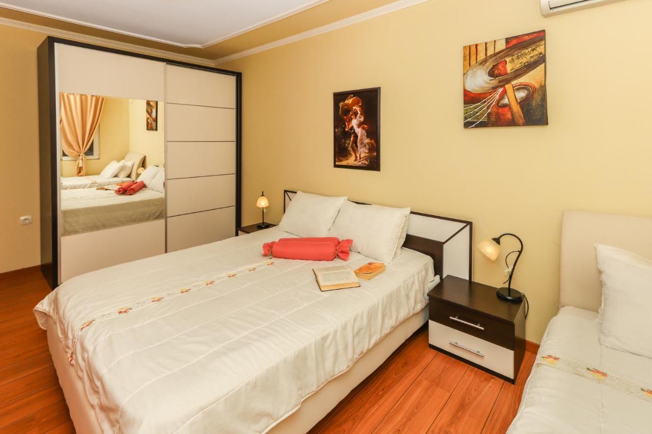 Villa Lastva Apartments تيفات المظهر الخارجي الصورة
